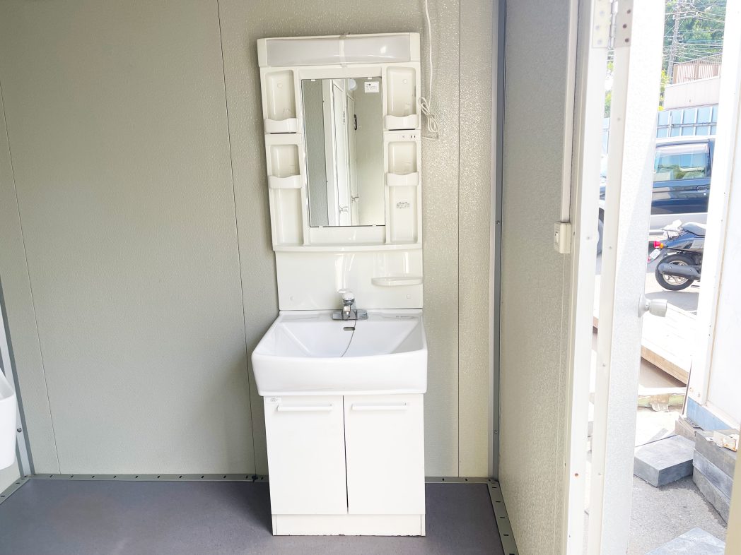 【中古】男性用トイレ　水洗式　独立洗面台付の写真5