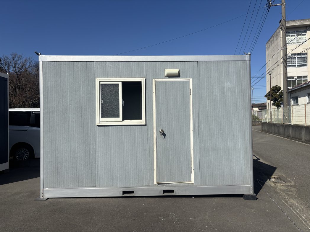 【中古】男性用トイレ　水洗式トイレハウスの写真2