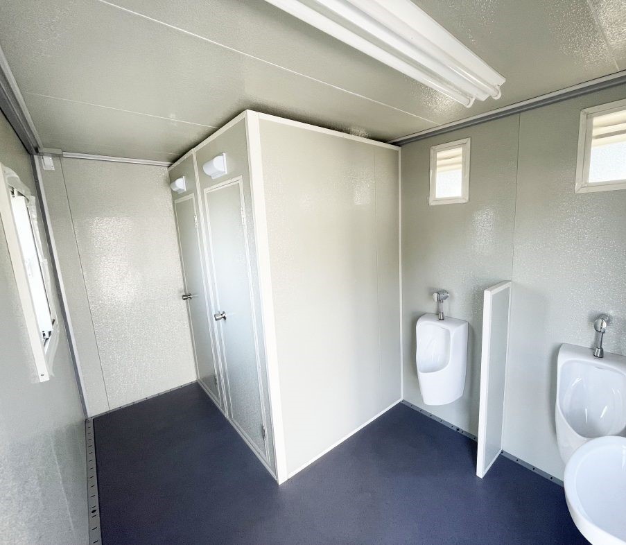 【中古】男性用トイレ　水洗式トイレハウスの写真3