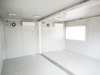 日常的に使用する機器だけでなく、エアコンやトイレなど設備に必要な電源も含めて検討します。