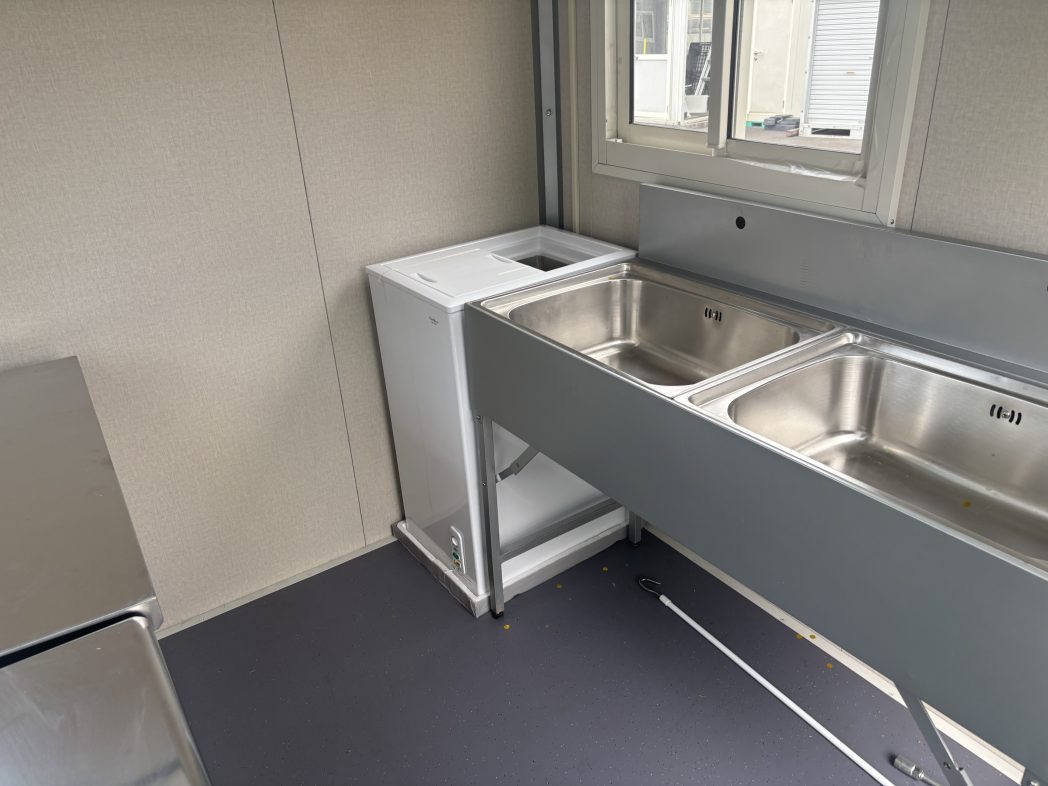 P0型トレーラーハウス　キッチンカー仕様　約2.6帖　の写真6