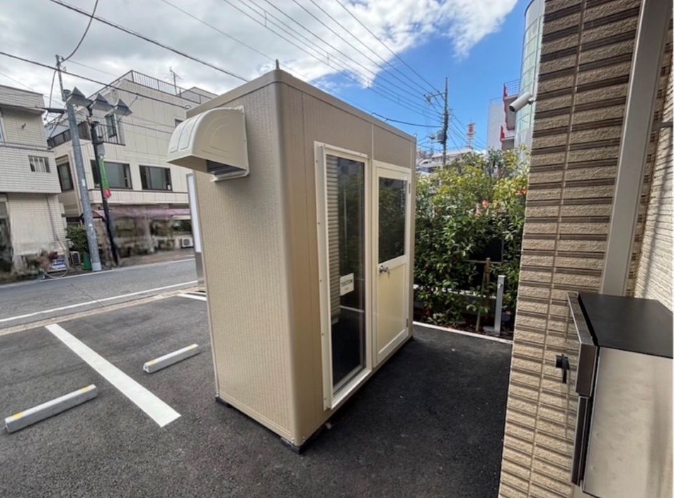 0.7坪　喫煙ハウス